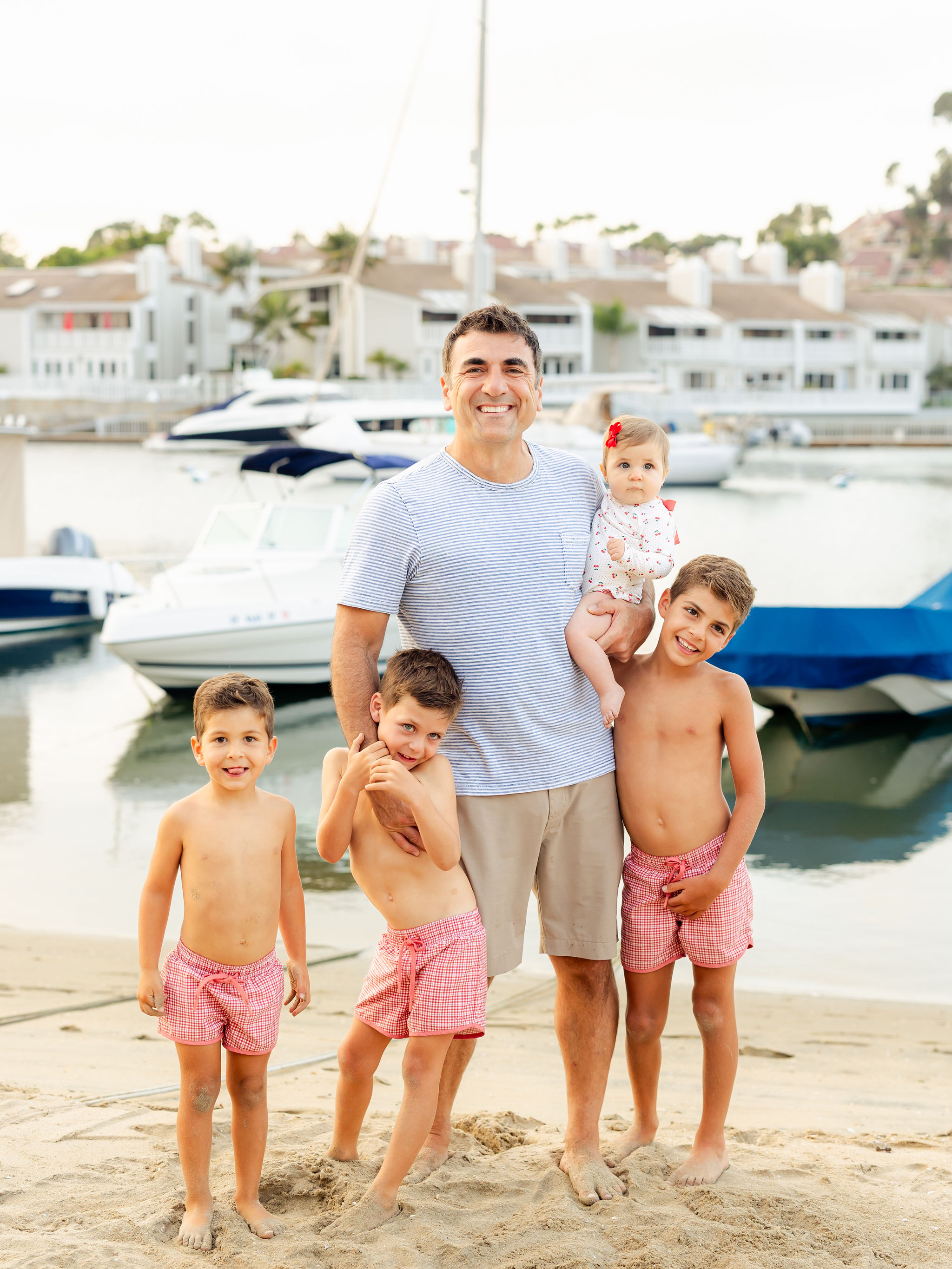 Relaxed family photography